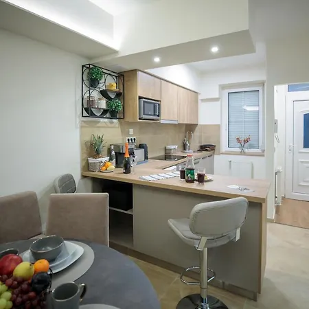 Mokka Apartment *